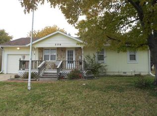 506 Sinclair Dr, Independence, KS 67301