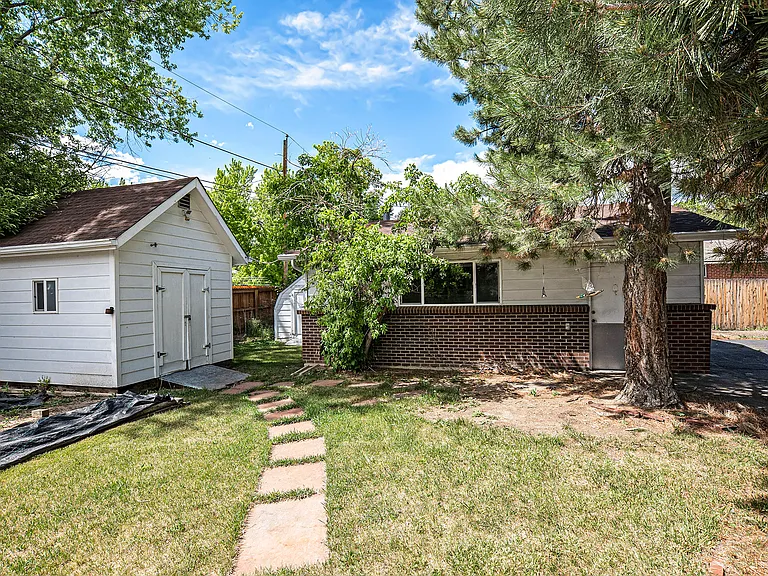 6423 Kendall St — Photo 21