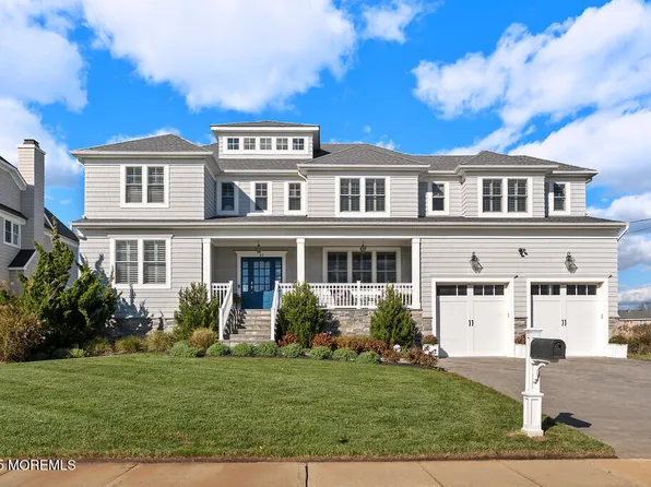 43 Valentine Street, Monmouth Beach, NJ 07750