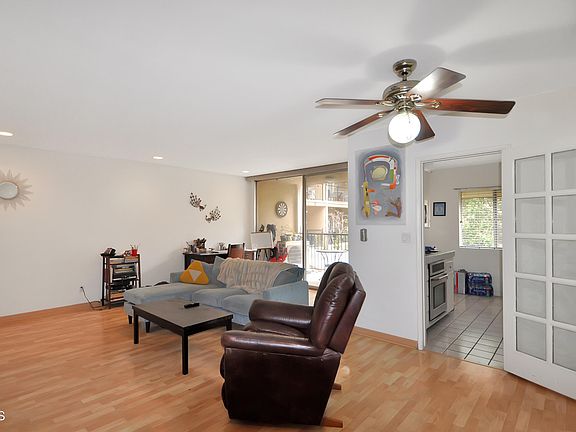 4th image of 1115 Cordova St APT 112