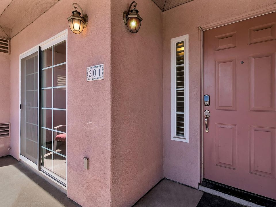 2715 Lake Pointe Dr Spring Valley, CA Zillow Apartments for Rent in