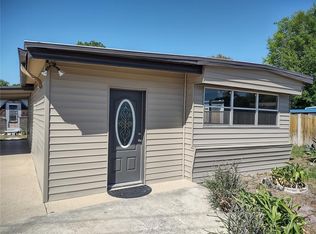 34933 3rd Ave, Leesburg, FL 34788