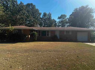 200 McMahan Dr, Hot Springs, AR 71913