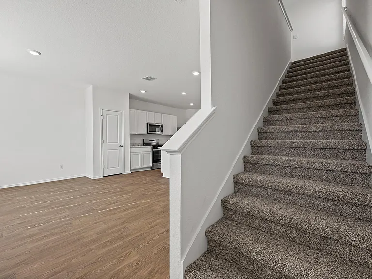 310 Puerto Plata Ave — Photo 12