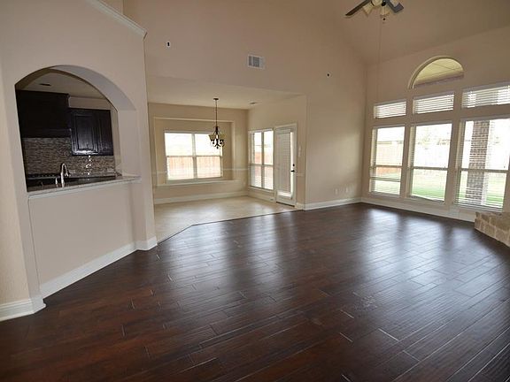 5th image of 14316 Mensano Dr