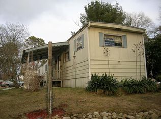 48 Great Hill Dr, West Wareham, MA 02576