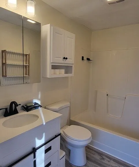 12 Portland Ave #3 — Photo 4