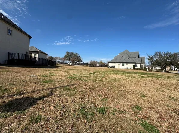 130 Dogwood Dr, Kenner, LA 70065