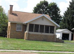 1654 N Gilbert St, Danville, IL 61832