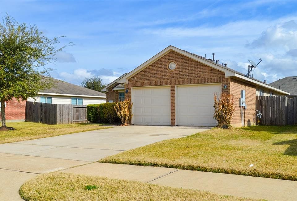 1st image of 1006 Bahia Vista Dr