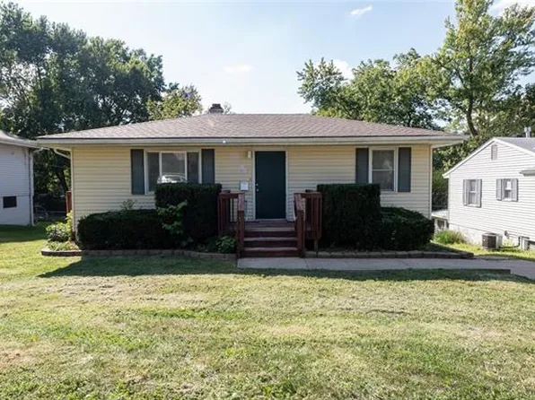 5116 N Palmer Ave, Kansas City, MO 64119