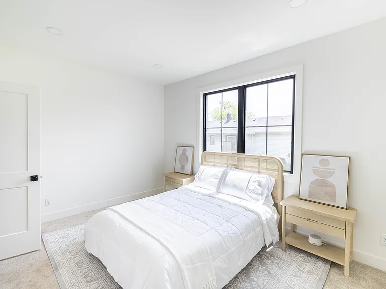 2020 Columbia Ave — Photo 19