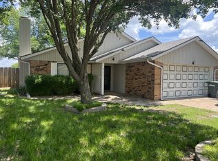 2805 Liberty Ln, Enid, OK 73703