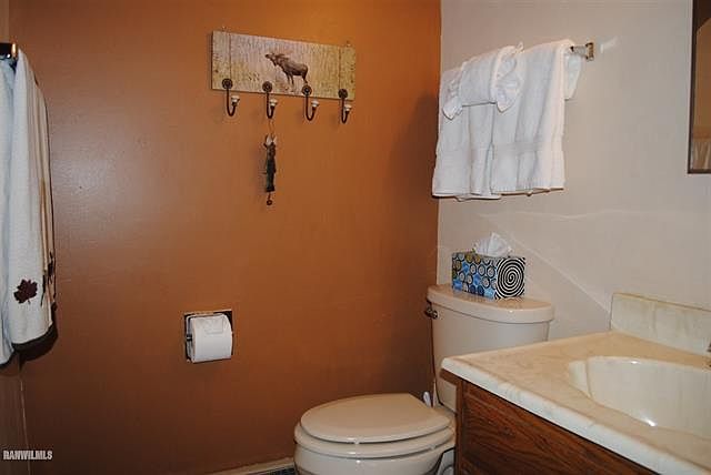 2nd image of 107 Plum Cove Dr