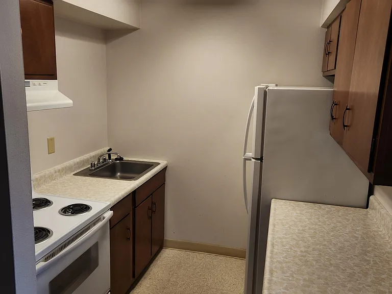 1713 W Grandview Blvd #A — Photo 4