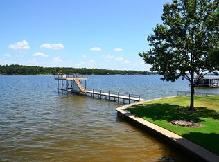 153 Deer Island Rd, Mabank, TX 75156