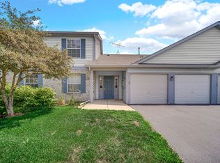 1324 N Red Oak Cir UNIT 3, Round Lake Beach, IL 60073