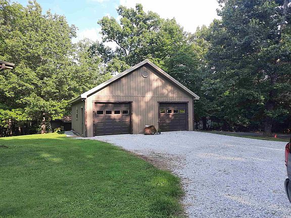 5th image of 181 Country Charm Rd