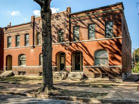 3805 Shenandoah Ave, Saint Louis, MO