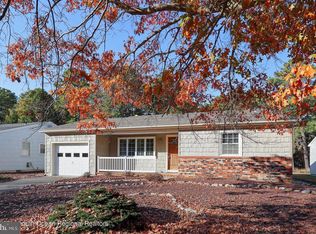49 Zeeland Dr, Toms River, NJ 08757