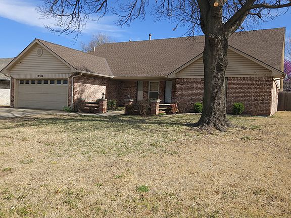 Exterior- Quarter Acre- Lawn Care Included