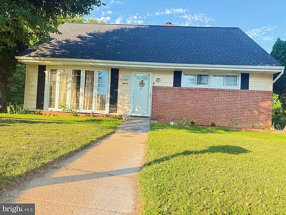 2nd image of 9405 Thornewood Ct