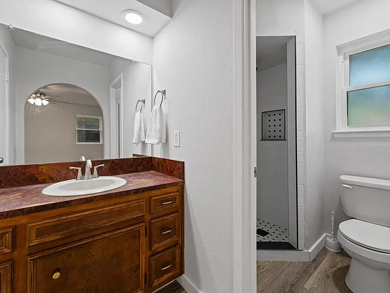 3607 W Michigan Ave — Photo 14
