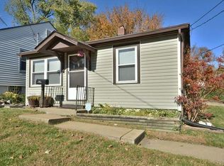 700 Decatur St, Saint Charles, MO 63301