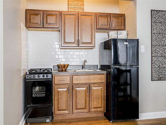 3rd image of 7100 S South Shore Dr APT 204