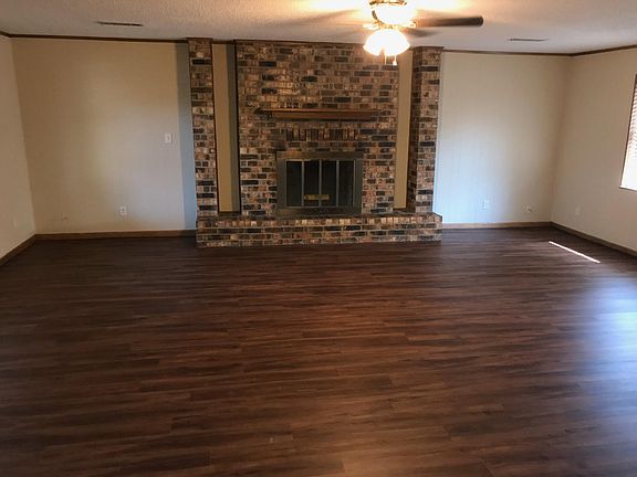 3rd image of 3504 Austin Ave