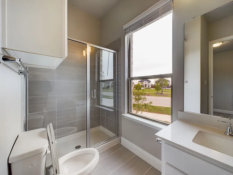 11192 Hocking Hills Dr — Photo 25