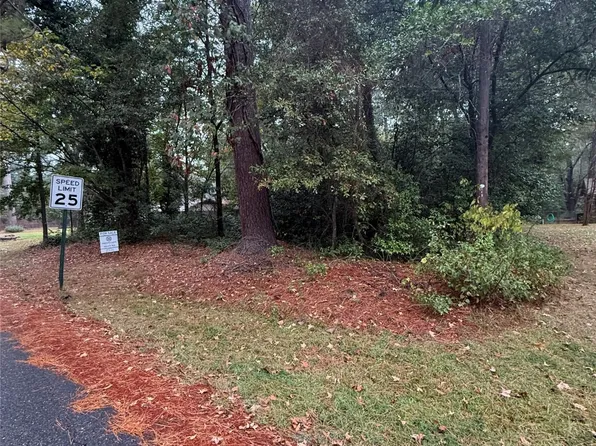 Shorewood Dr, Shreveport, LA 71119