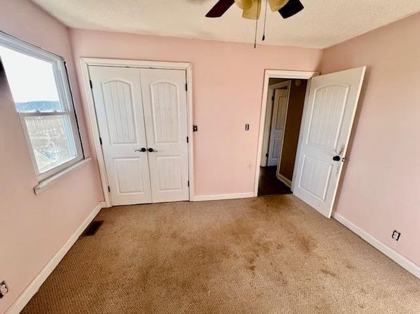 2006 Douglas Rd, Browder, KY 42326