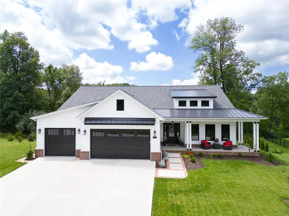 1114 Elbow Hill Ct, Caseyville, IL 62232