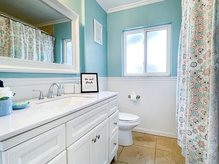 2420 Mineola Dr S — Photo 18