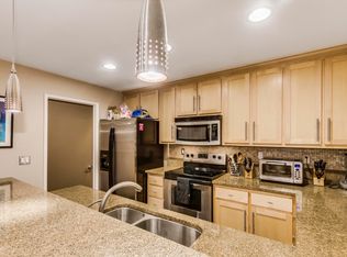 4704 E Paradise Village Pkwy N APT 308, Phoenix, AZ 85032