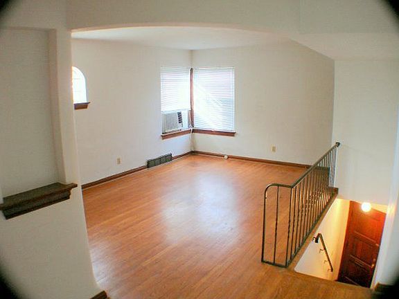 2nd Fl. Living Rm ~ 12x16