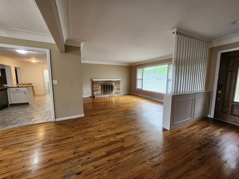 3611 Philmar Dr — Photo 3
