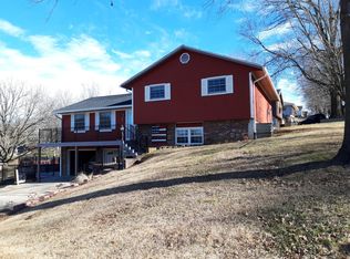 702 Joseph Dr, Jefferson City, MO 65109