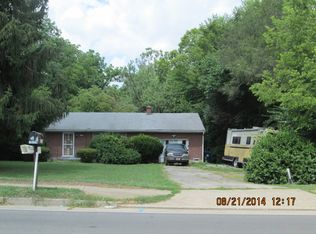 3634 Breckenridge Ln, Louisville, KY 40218