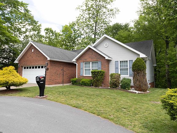 5th image of 107 Coventry Ct
