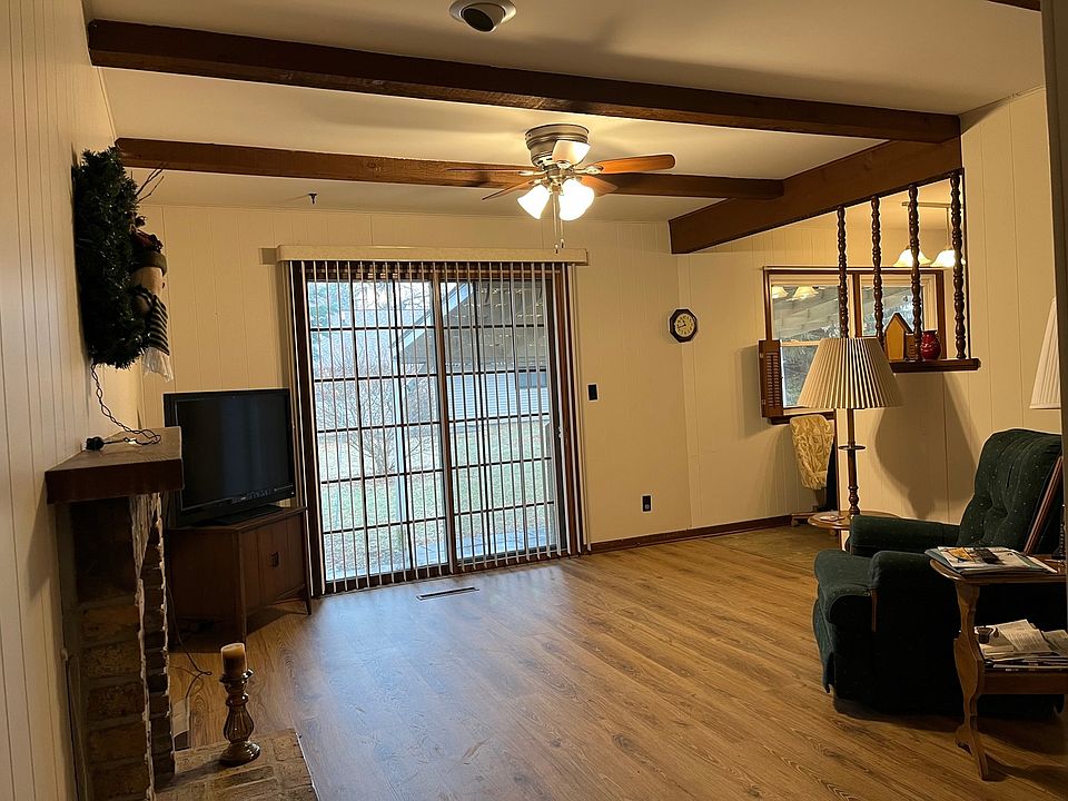 502 Meadow Ln, Morrison, IL 61270 Zillow