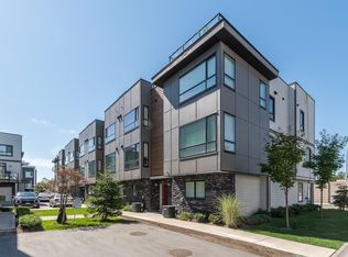 19631 55a Ave #8, Langley, BC V3A0L5