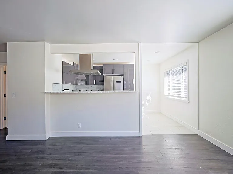 826 Archer St #826 — Photo 3
