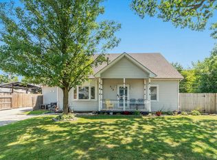 312 S Calhoun St, Aurora, IL 60505