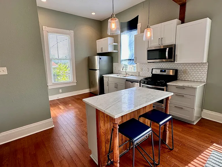 102 Paul St — Photo 18