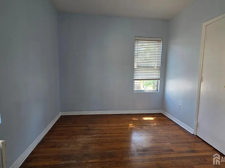 62 Georges Rd — Photo 5