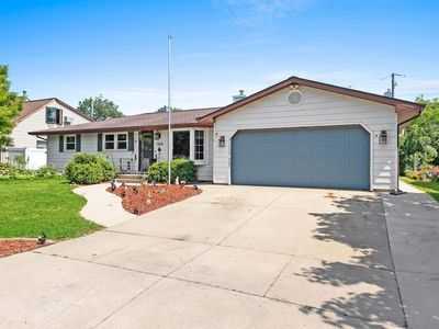 1664 Spruce St, Green Bay, WI, 54304