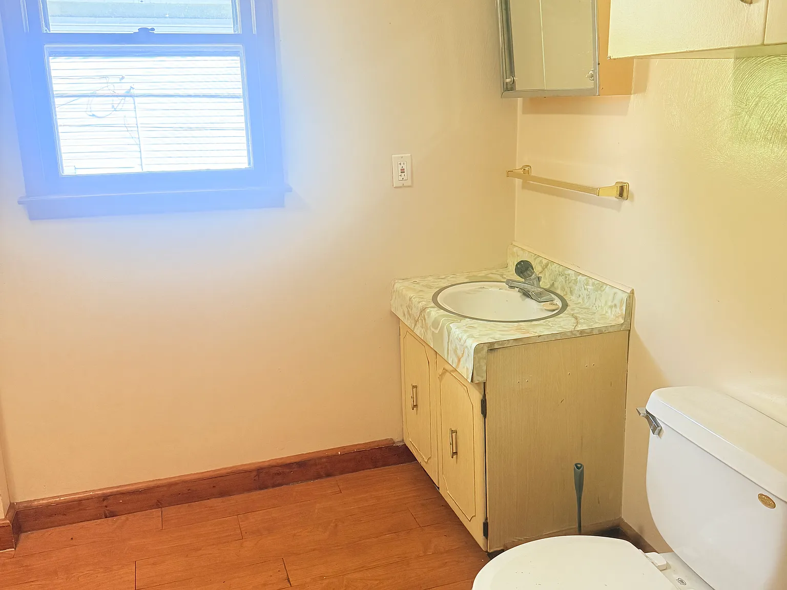 1 bed, 800 sqft, $650 — Photo 4