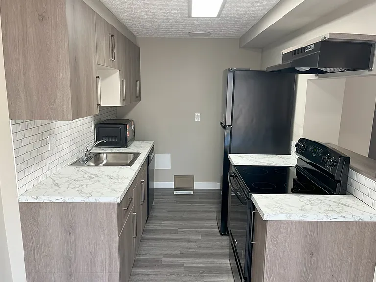 3808 Charbonnett Ct — Photo 6